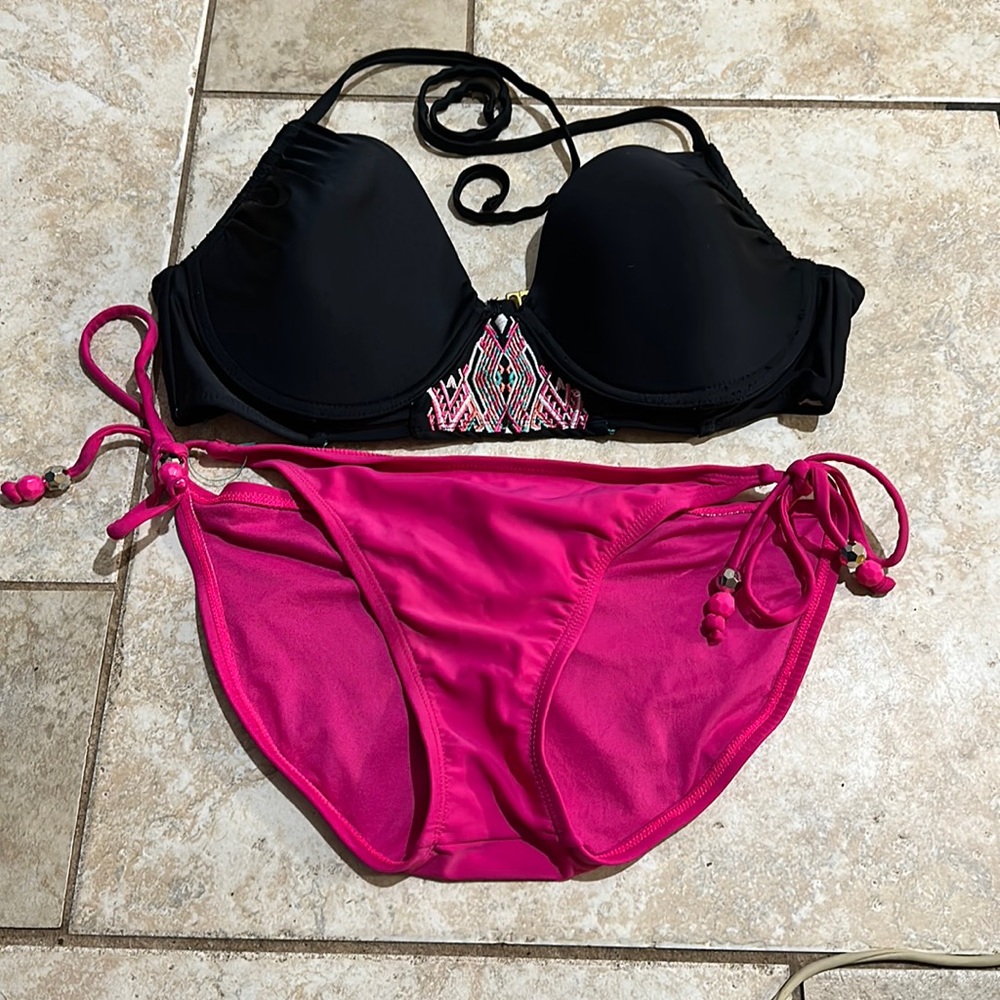 Top worn once / bottoms NWT SZ XL